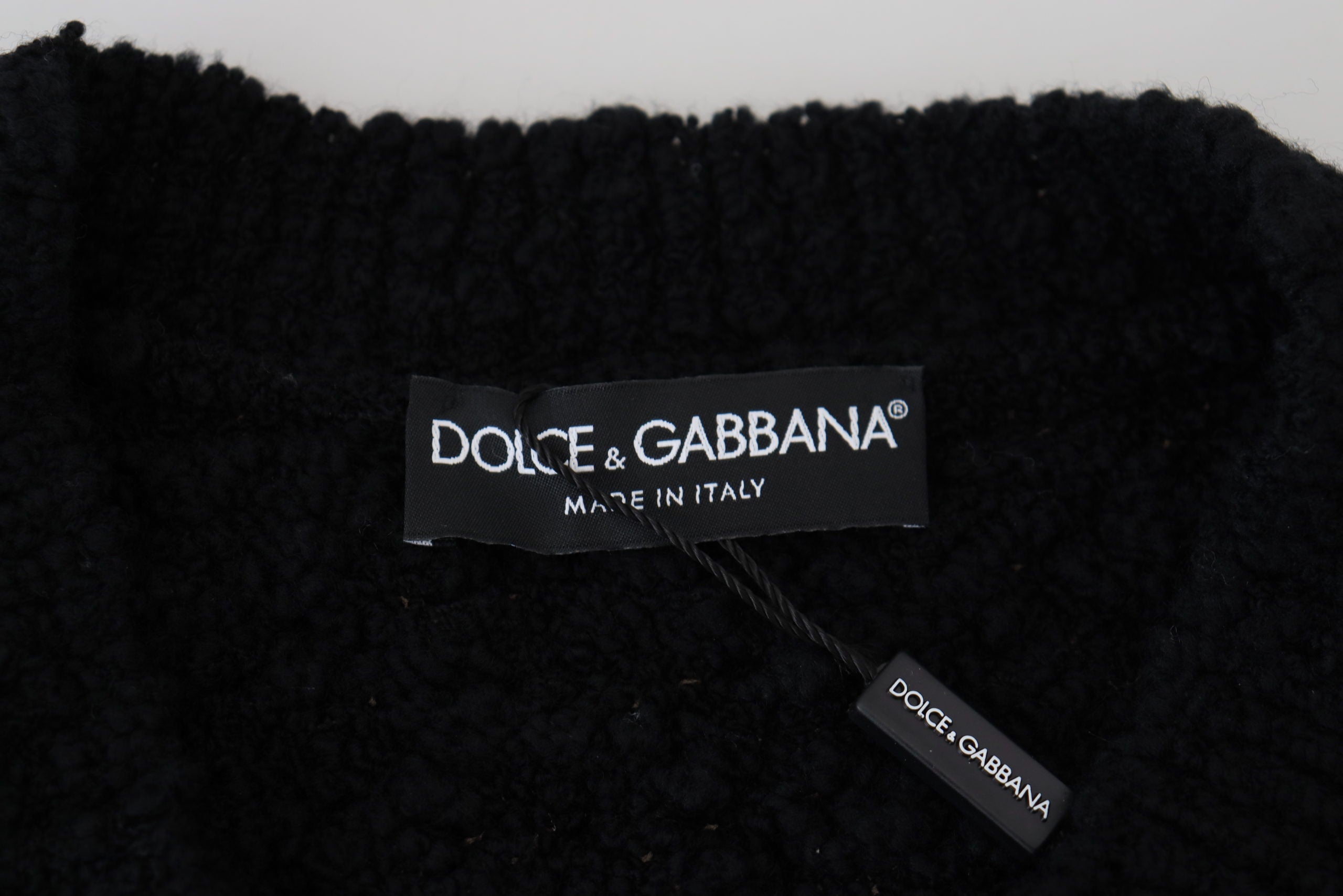 Dolce &amp; Gabbana Κομψό Μαύρο Μάλλινο Πουλόβερ με V λαιμόκοψη