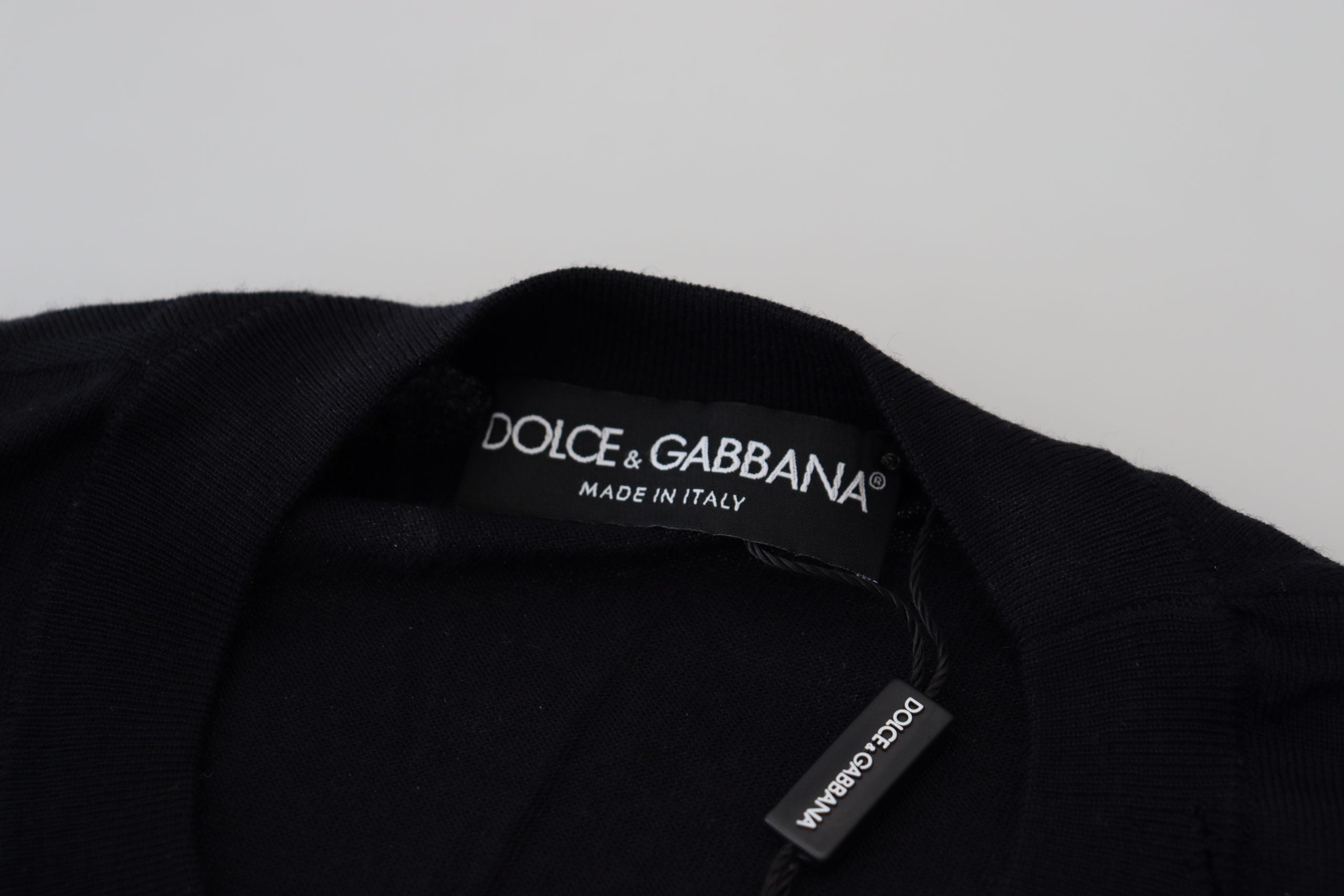 Κομψό πουλόβερ από μαύρο παρθένο μαλλί Dolce &amp; Gabbana