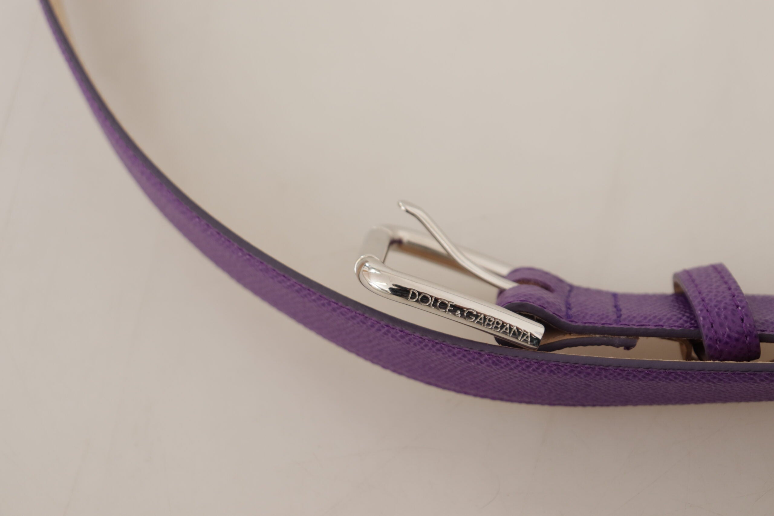 Dolce & Gabbana Elegant Purple Leather Belt with Logo Buckle