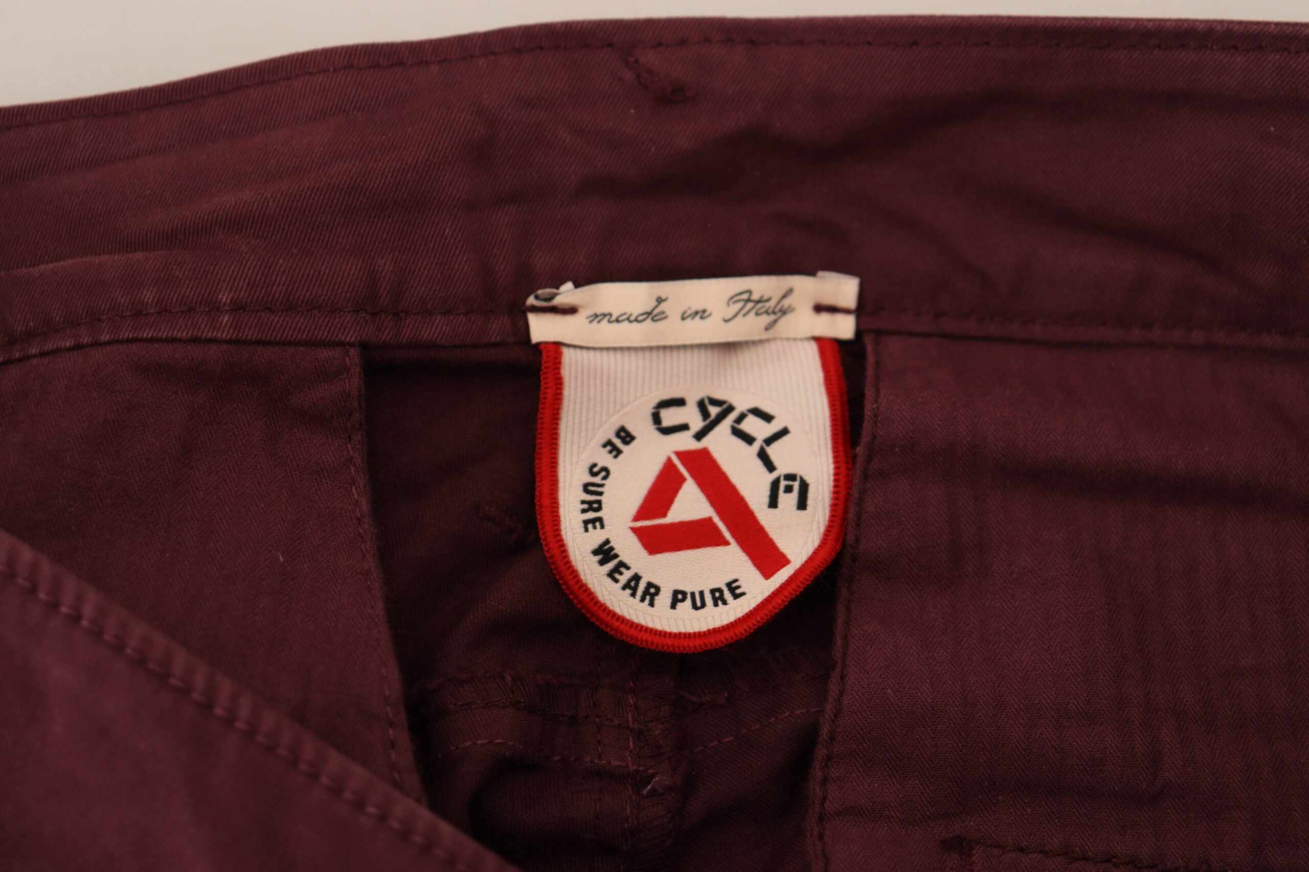 Βαμβακερό παντελόνι CYCLE Maroon Skinny Fit