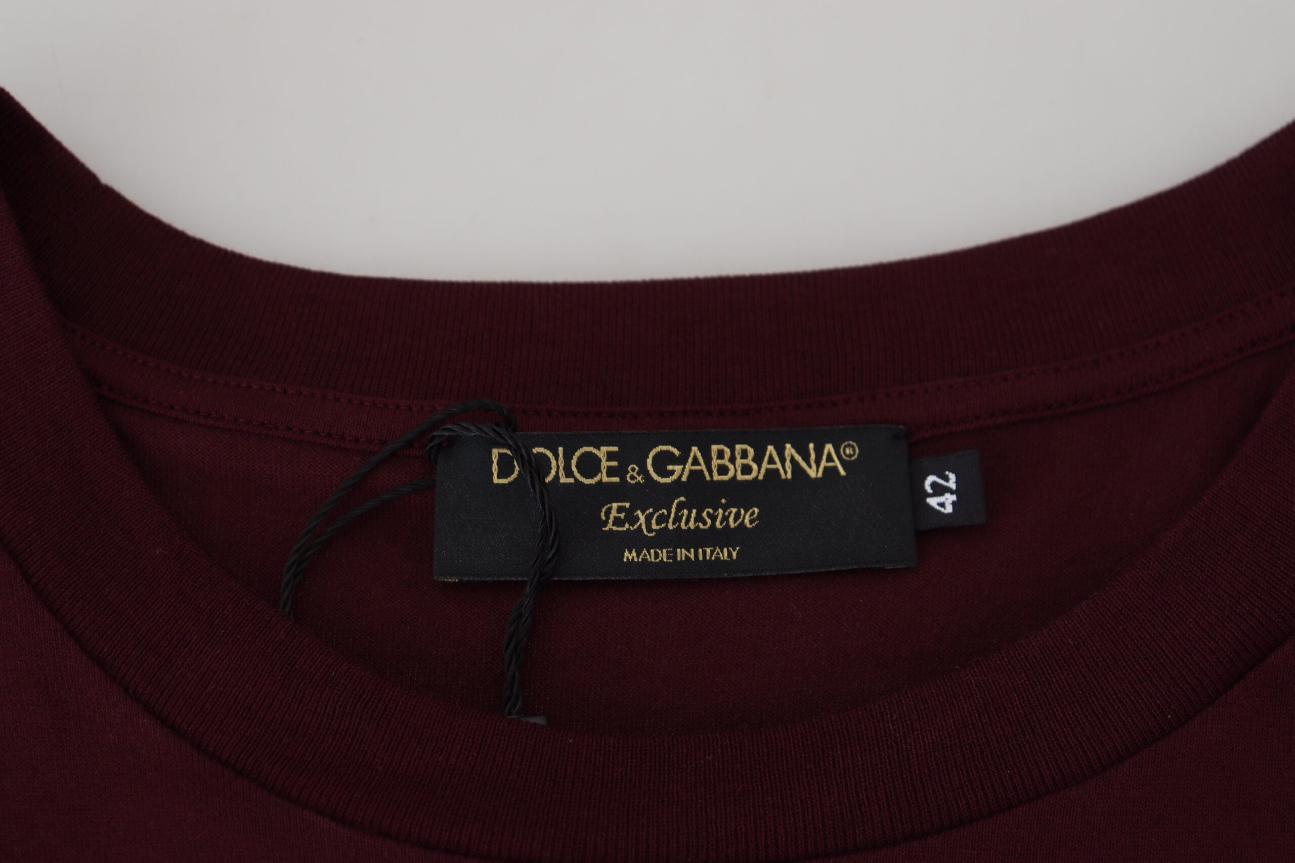 Dolce &amp; Gabbana Elegant Maroon Crew Neck Casual Tee