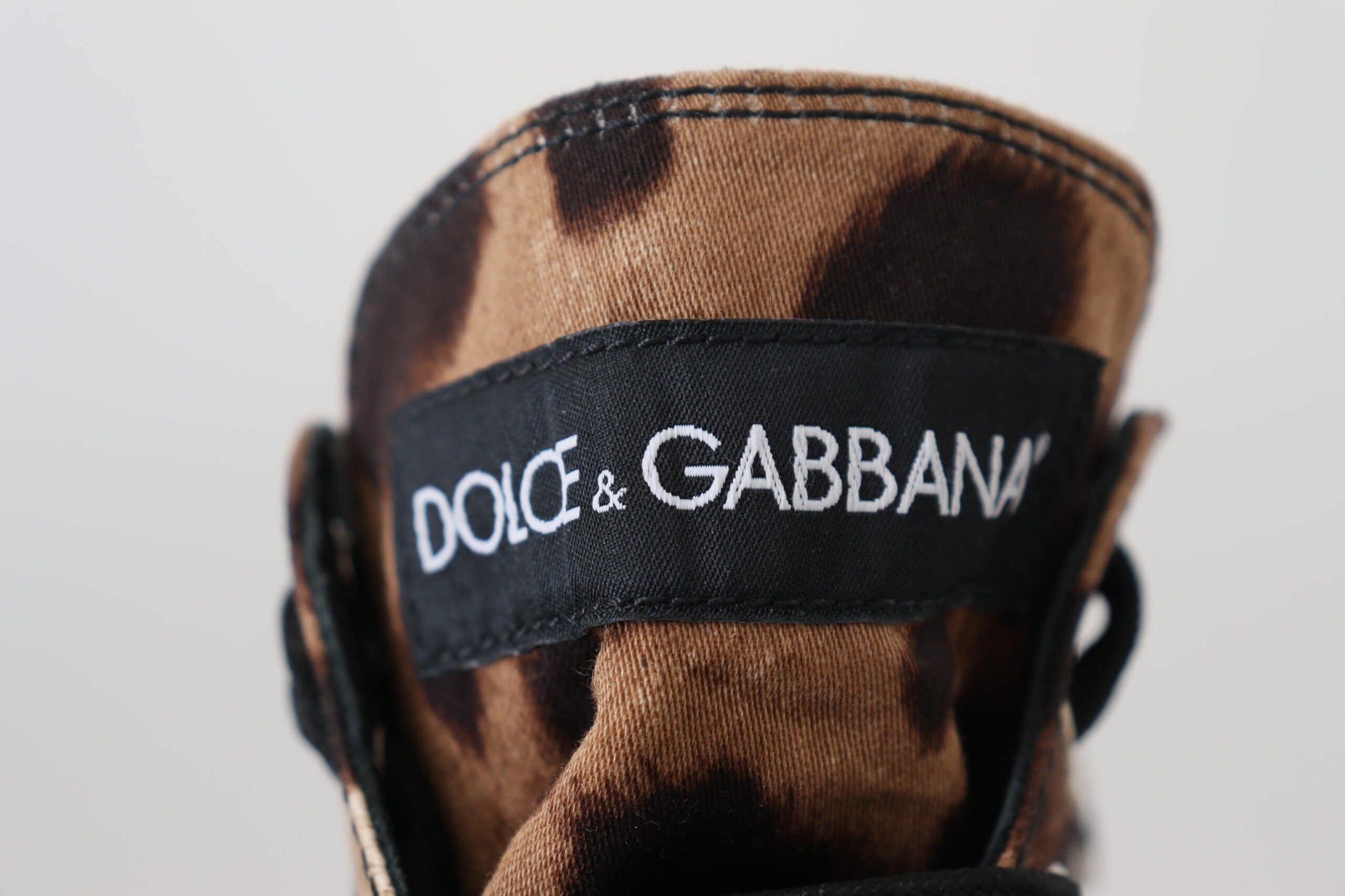 Dolce &amp; Gabbana Exquisite Leopard Print Mid-Top Sneakers