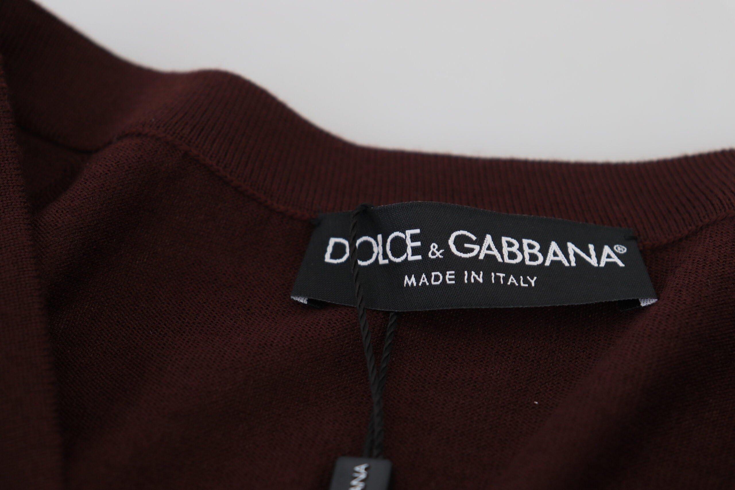 Μάλλινη ζακέτα Dolce &amp; Gabbana Chic Maroon με V λαιμόκοψη