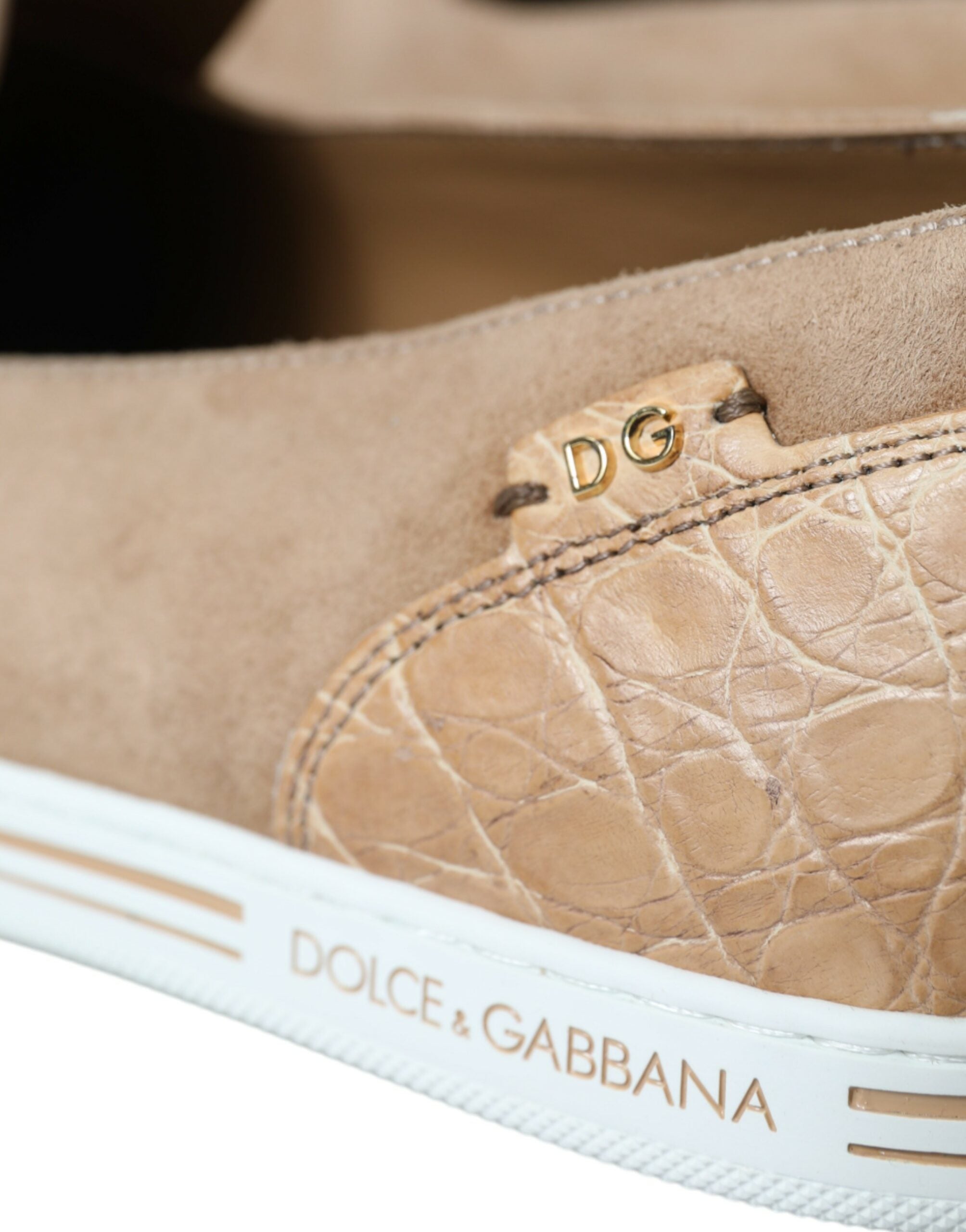 Κομψά μπεζ δερμάτινα Loafers Dolce &amp; Gabbana