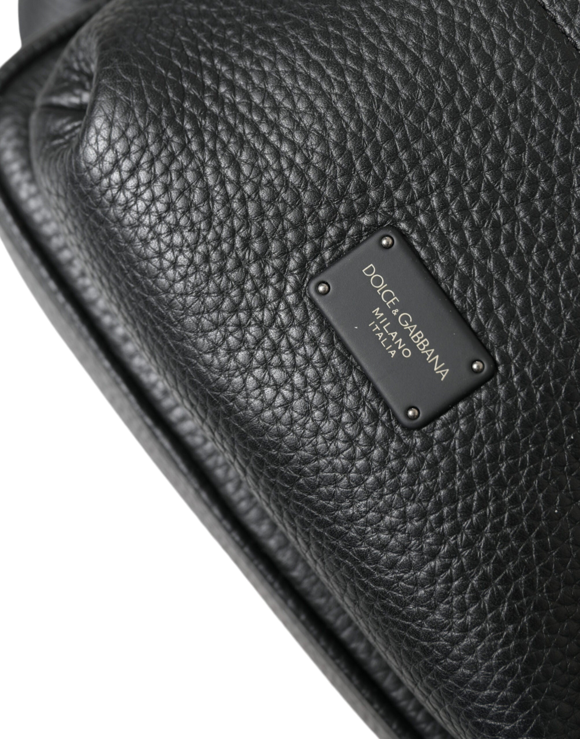 Μικρό σακίδιο πλάτης Dolce &amp; Gabbana Chic Black Calf Leather