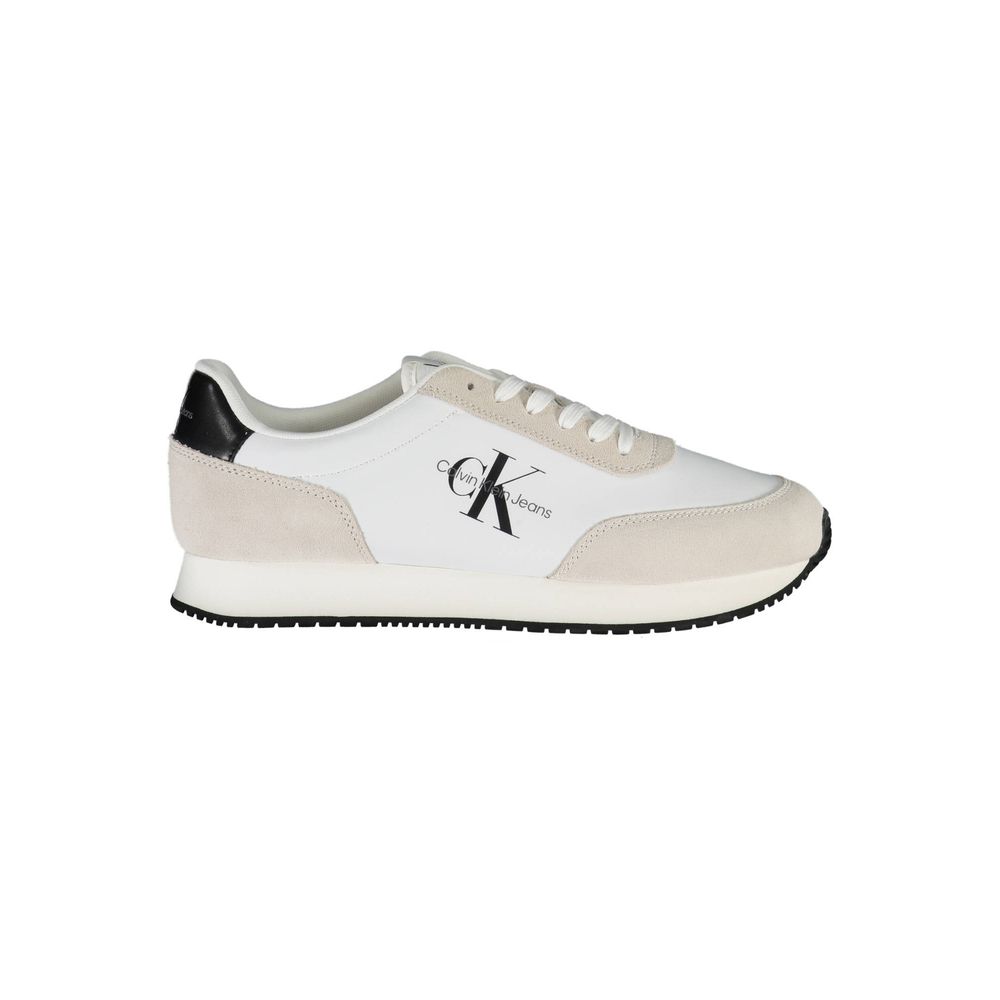 Calvin Klein Κομψά Λευκά Sneakers με Αντιθετικές Λεπτομέρειες