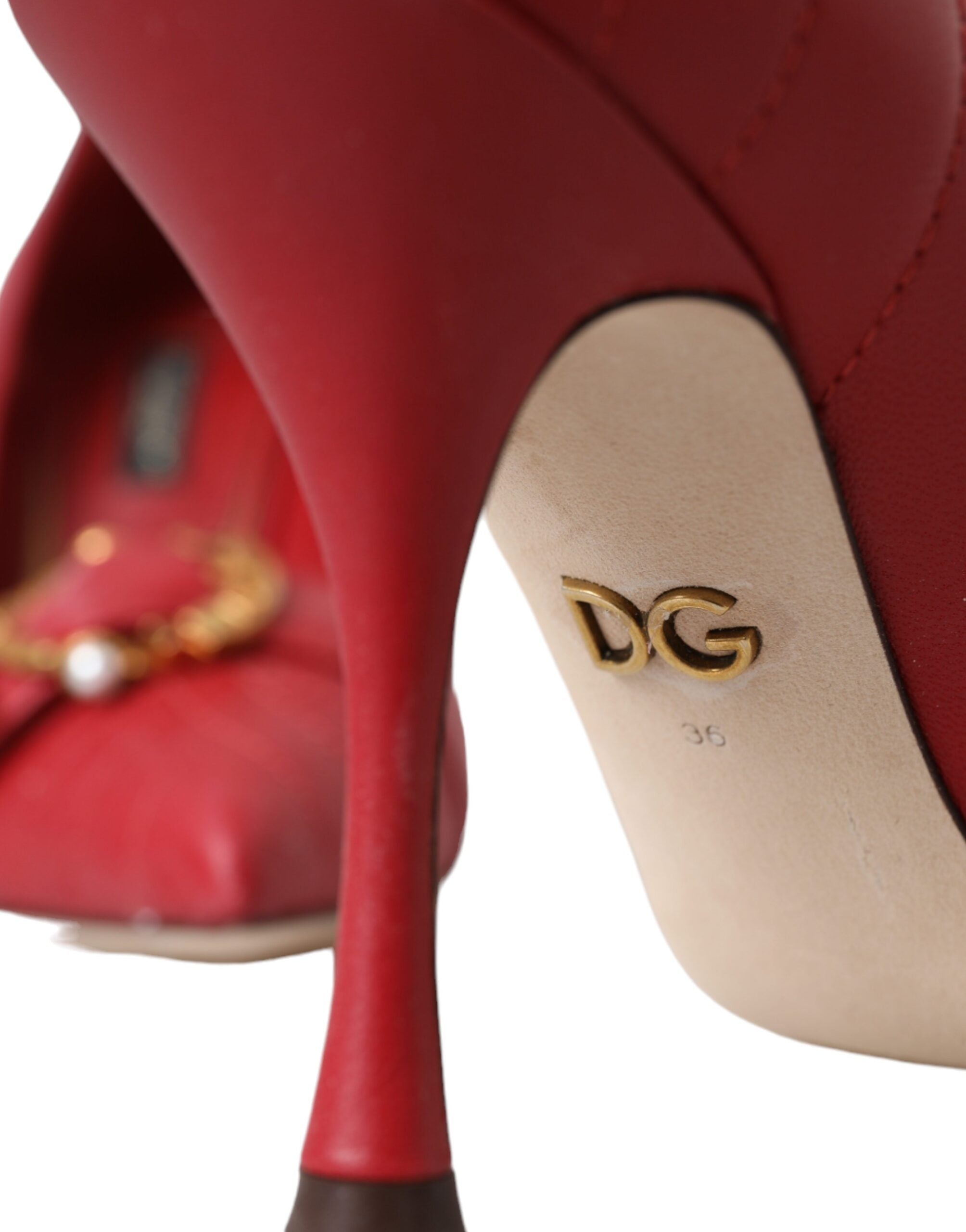 Παπούτσια Dolce & Gabbana Red Devotion με δερμάτινα τακούνια Pumps