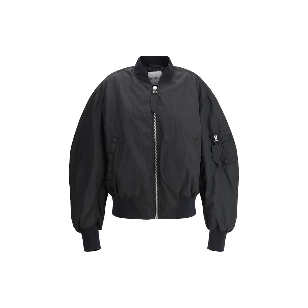 Το Nylon Bomber Jacket της The Attico