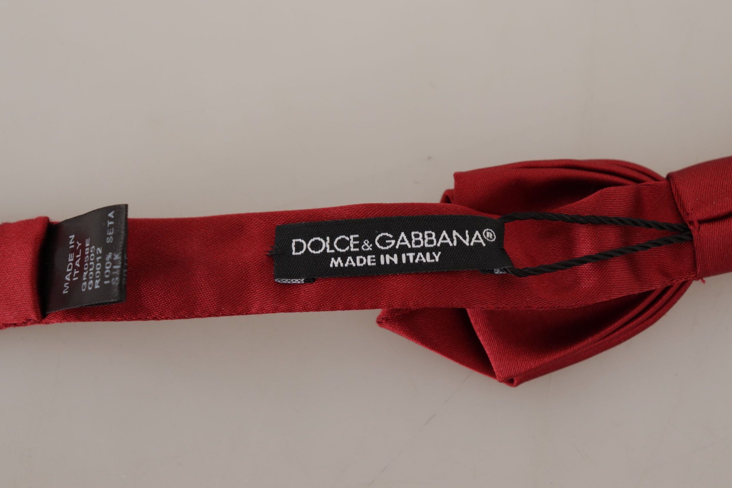 Κομψό κόκκινο μεταξωτό παπιγιόν Dolce &amp; Gabbana